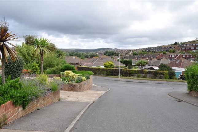 Lapierre Road, Newhaven photo 2