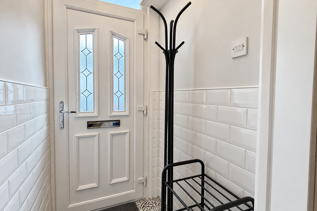 21, Zouch Street, Swansea photo 2