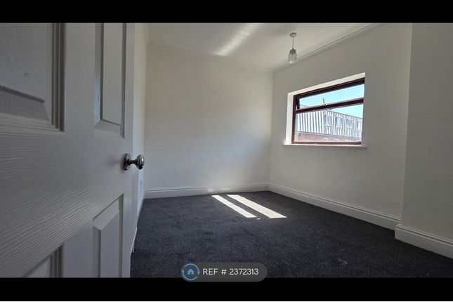 A Owen St, Coalville photo 5