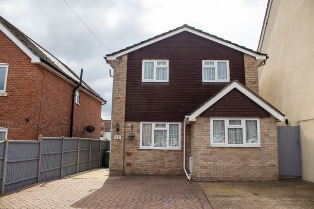 Detached house for sale in Connaught Rd, Aldershot