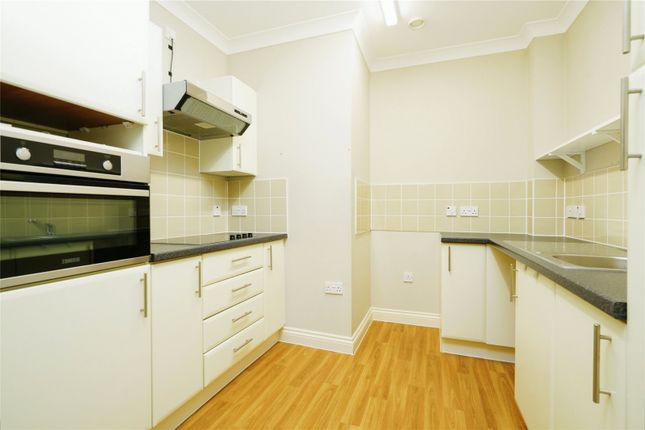 9 Centurion House,, Coach House Mews, Oxfordshire photo 3