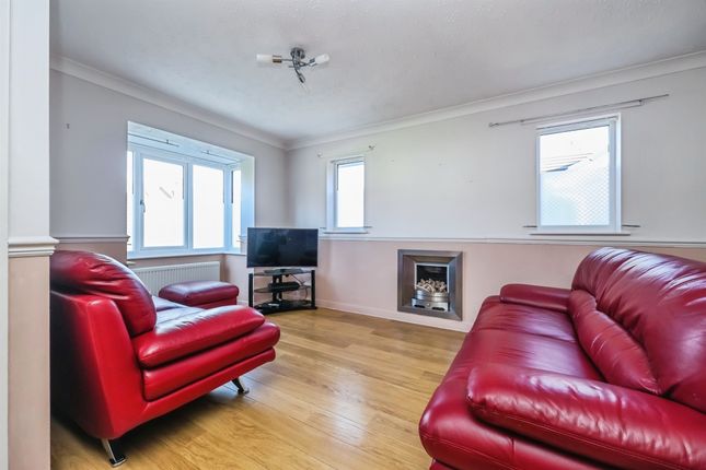 23, Brandreth Drive, Nottingham photo 2