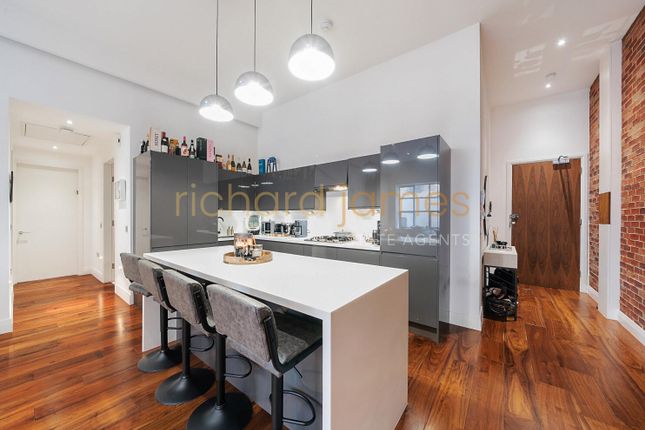 Flat 9,  Lofts Apartments, Grenville Place, London photo 4