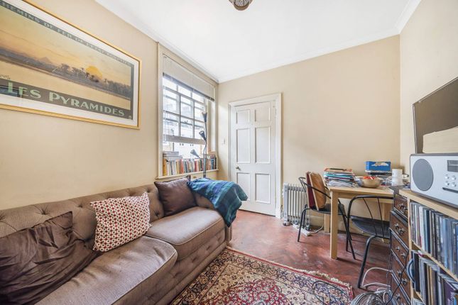 Thumbnail Flat for sale in Catherine Place, St James's, London