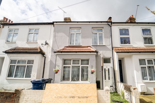 Thumbnail Terraced house for sale in Salisbury Road, Southall