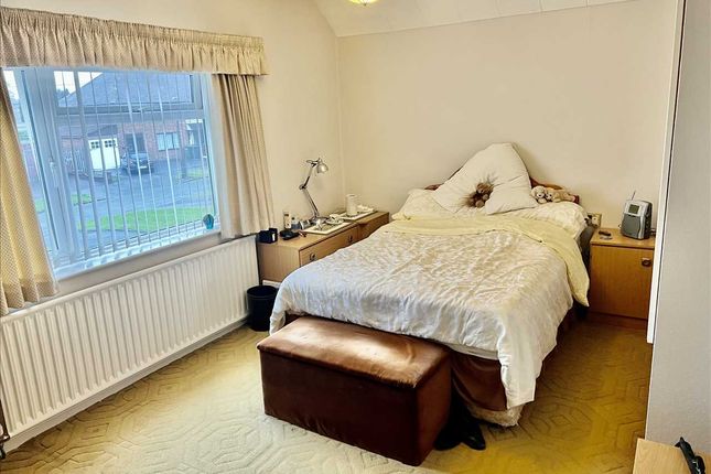 28, Birch Road, Wednesfield, Wednesfield photo 5