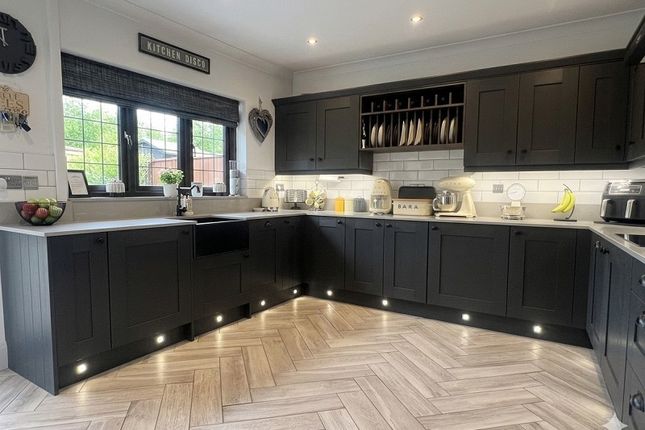 21, Parc Bwtri Mawr, Ammanford photo 3