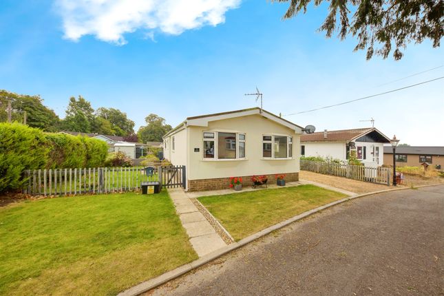 2-bed caravan on 3, The Park, Ranksborough Hall, Oakham, £150,000