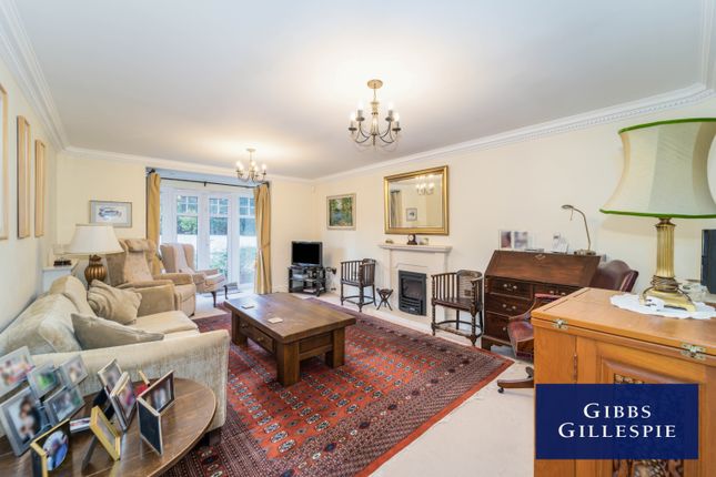 North Park, Gerrards Cross photo 4