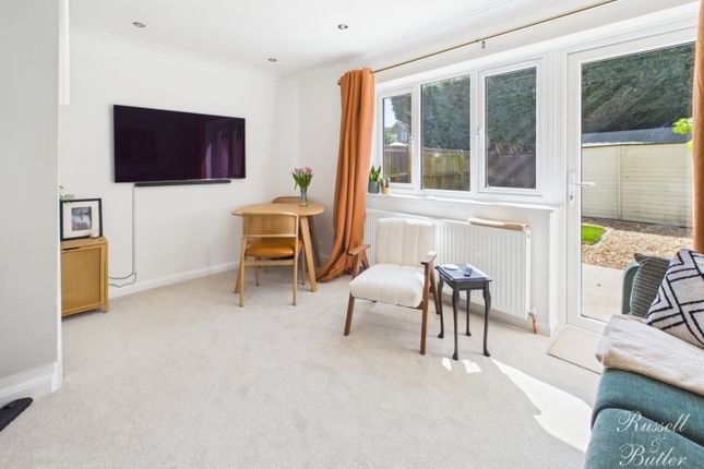 14, Deerfield Close, Buckingham photo 2