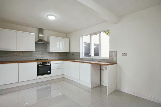 End terrace house for sale in Parkville Highway, Holbrooks, Coventry