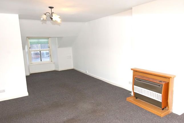 12, High Street, Flat B, Alloa photo 2