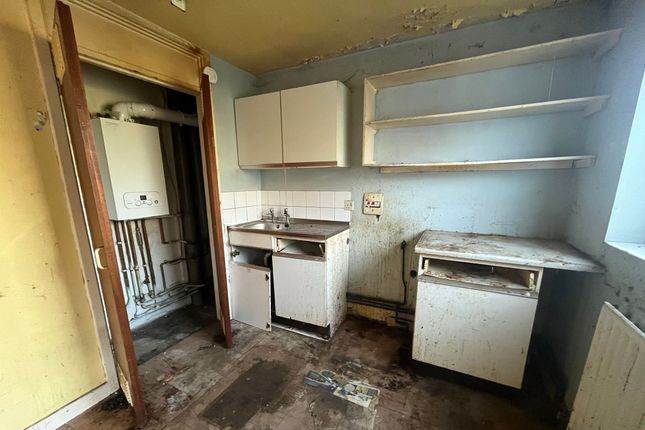 Flat 15, Hersham photo 4