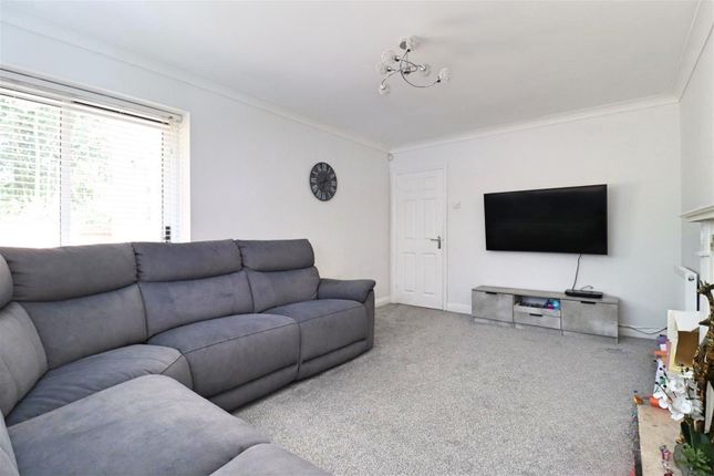 7, Bourchier Avenue, Braintree photo 3