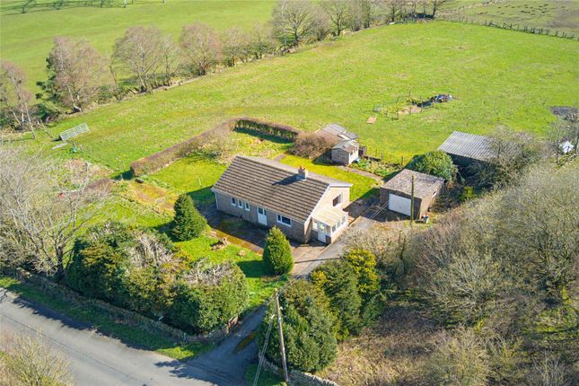 3-bed house on The Bungalow,, Fulshaw Lane, Penistone, £325,000