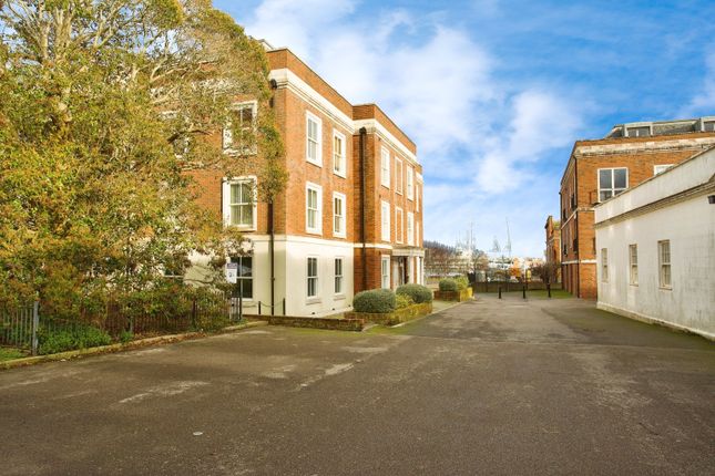 Flat for sale in Weevil Lane, Clarence Marina, Gosport, Hampshire