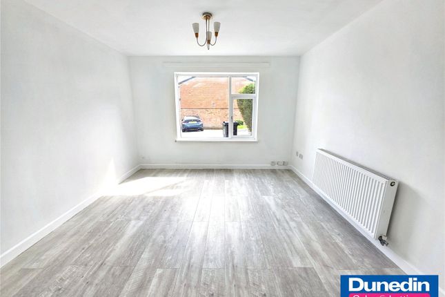 8, Prince Edward Drive, Frankley photo 4