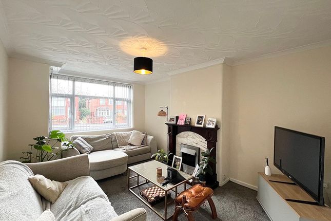 325, Moorside Road, Manchester photo 5