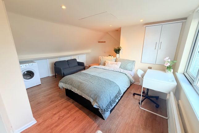 101, Middleham Road, Edmonton photo 4