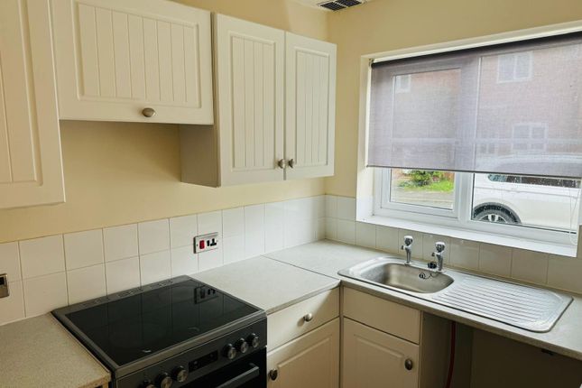 7 Mallard Way, Stowmarket photo 4