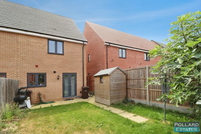 9, Cherry Orchard Drive, Rainham photo 4