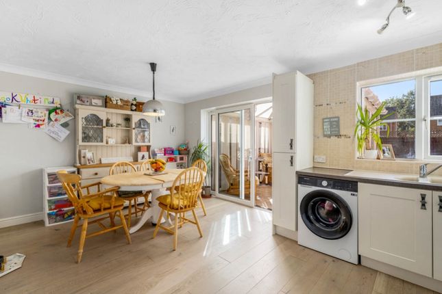 14, Hemington Way, Boston photo 3
