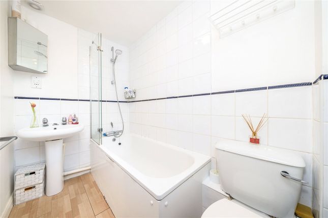 Studio for sale in Knowles Hill Crescent, Hither Green