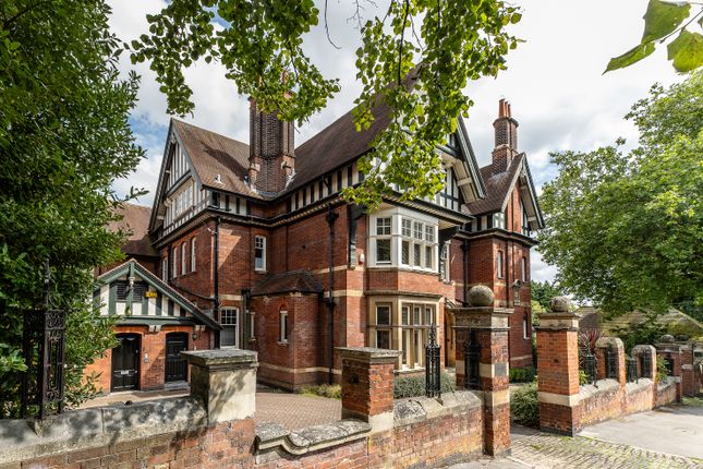 4-bed flat on Flat C Redcliffe House, 33, Cavendish Road East, Nottingham, £550,000