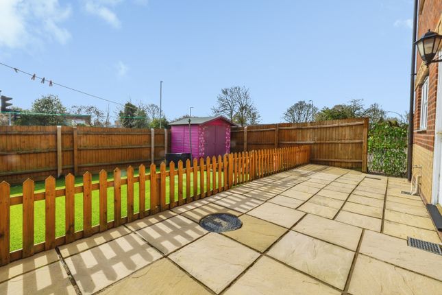 29, Foxglove Road, Market Rasen photo 2