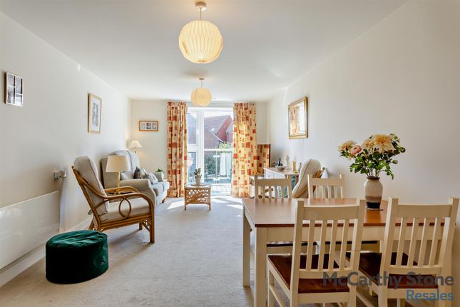 38 Bluebell House, Barnsdale Drive, Milton Keynes photo 3
