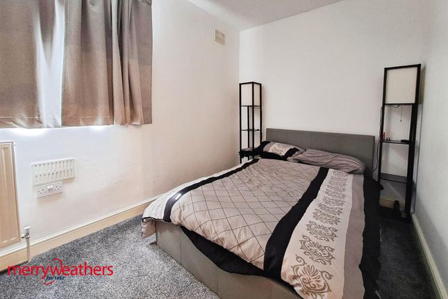 13, Fitzwilliam Street, Barnsley photo 4