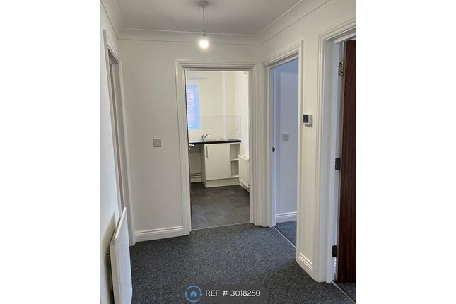 Flat, Adeline Road, Bournemouth photo 2