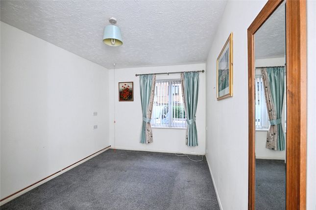 3, Barkers Court, Sittingbourne photo 5