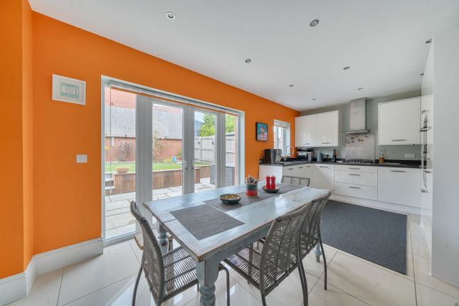 44 Bishops Way, Exeter photo 3
