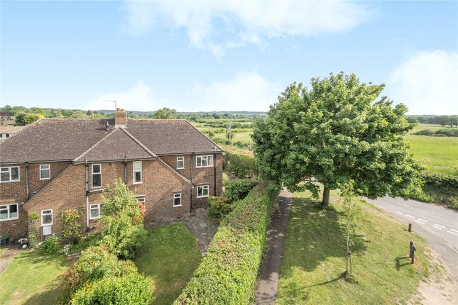 3-bed semi-detached on 2, Farleys Close, Surrey, £599,950