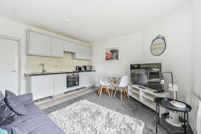 Thumbnail Flat for sale in Seldon House, Stewarts Road, Nine Elms, London