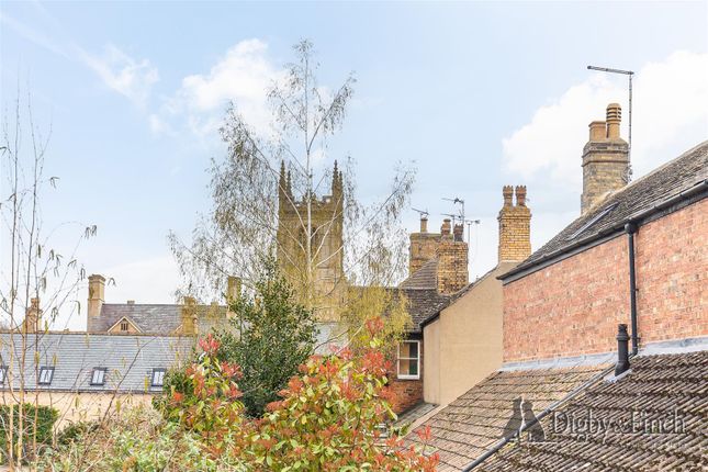 Property for sale in Wothorpe Road, Stamford