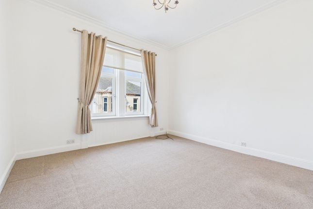 4 Melville Place, Carluke photo 2