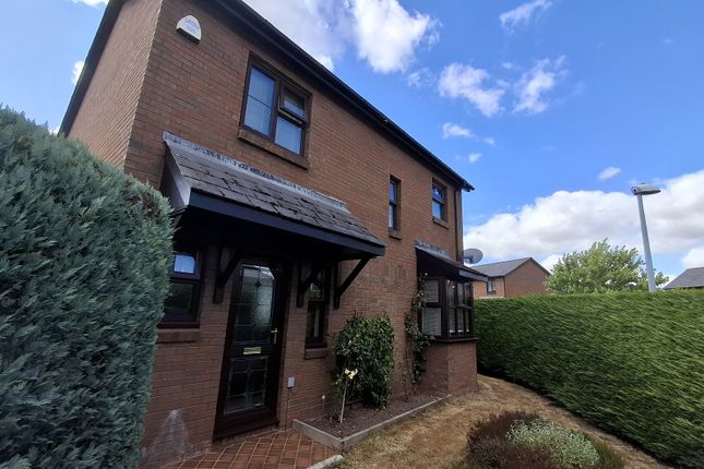27, Beacons Park, Brecon photo 2