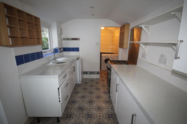 Terraced house for sale in Guildford Street, Brighton