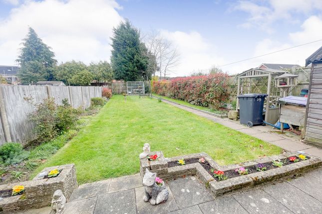 24 Glenborne Road, Leicester photo 2