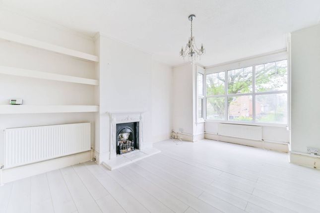 Thumbnail Flat to rent in St James Road, Sutton