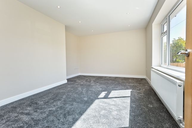 6, Sun Grove, Wem, Shrewsbury, Shropshire photo 2