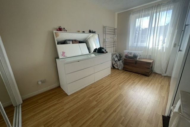 76 Elgar Drive, Shefford photo 5