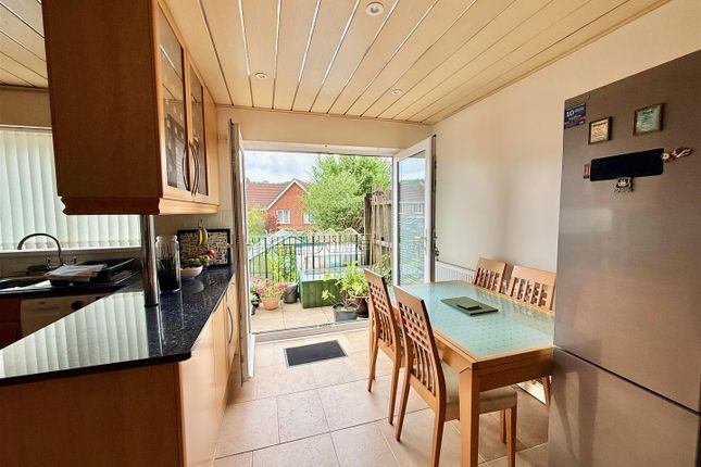10, Upper Ridings, Plymouth photo 4