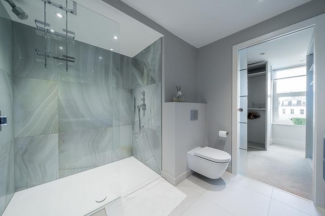 Flat 27, Manor House Court W9 2Pz-3-Low-Res.Jpg
