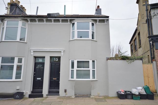 Thumbnail Detached house to rent in Edinburgh Road, Brighton, East Sussex