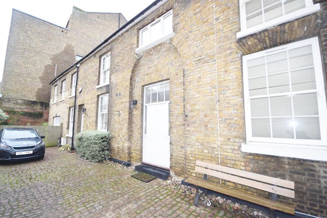 Thumbnail Terraced house to rent in Friars Stile Road, Richmond