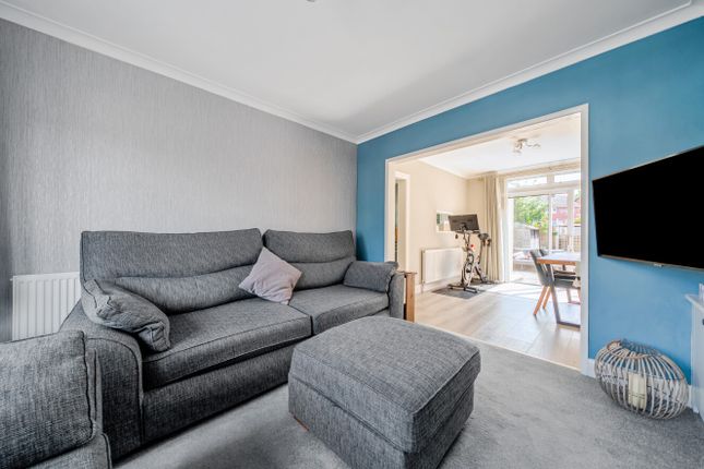 3, Trentham Drive, Orpington photo 4