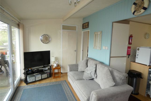 Chalet 142,, Caeathro, Gwynedd photo 3
